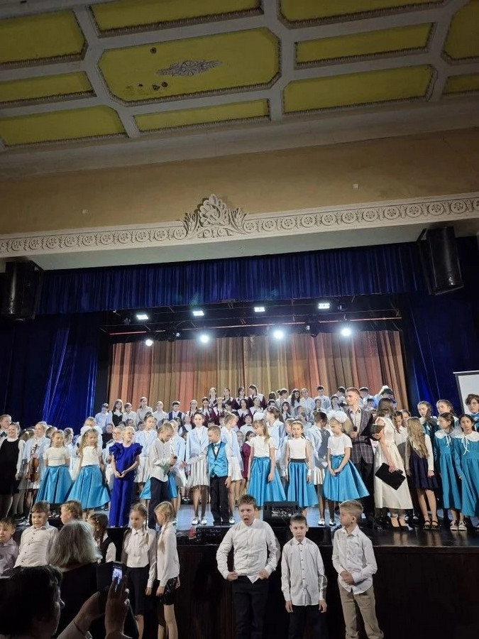 a5c1995a-44b0-4b7a-9eb9-9d32d0d70b33.jpg